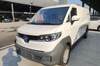 福田 智蓝精灵E7 2024款 改款 纯电动厢式运输车 平顶2座 亿纬锂能41.86kWh