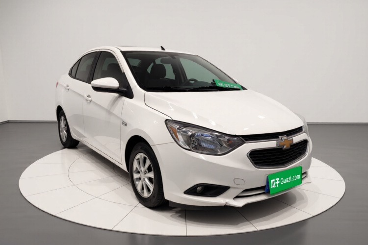 雪佛兰 2015款 赛欧3 1.5L AMT幸福天窗版车身外观3