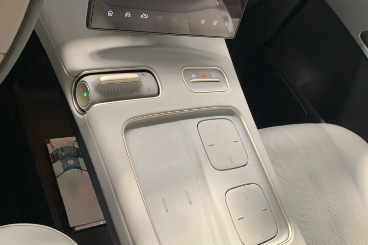 蔚来ES8 2023款 100kWh局部细节18