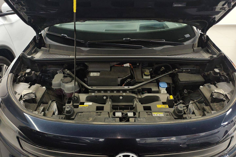 大众 ID.6 CROZZ 2022款 长续航PRO版机舱底盘24