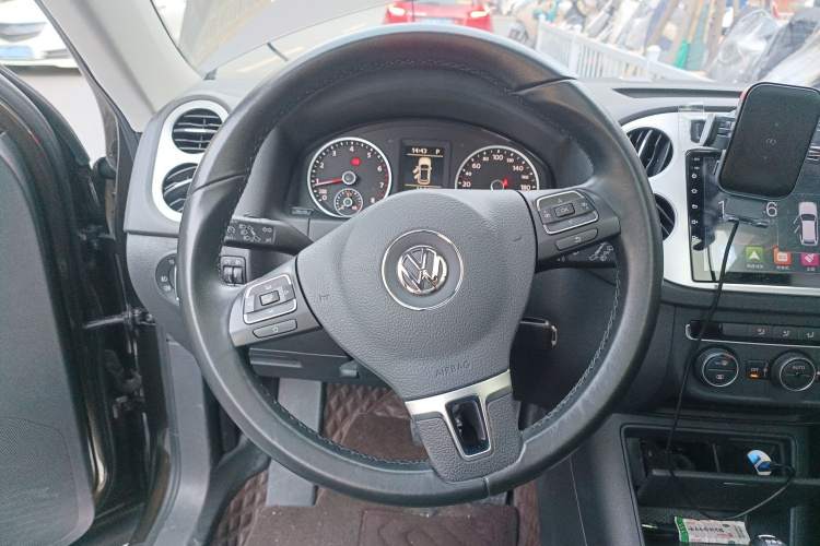 大众 途观 2016款 280TSI 自动两驱丝绸之路舒适版局部细节13