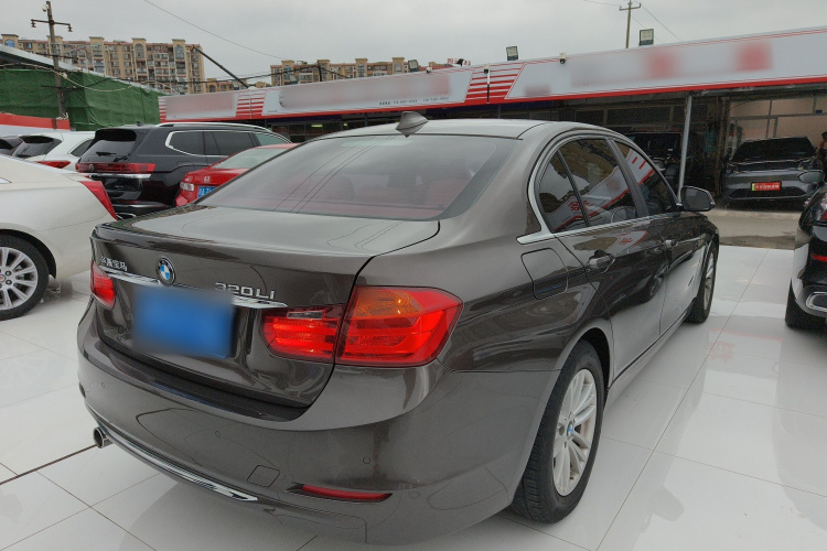宝马3系 2014款 320Li 时尚型车身外观6005