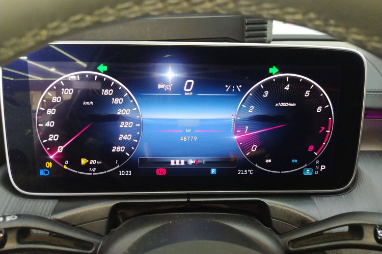 奔驰C级 2023款 C 200 L 运动版局部细节14