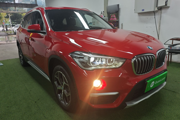 宝马X1 2019款 xDrive20Li 尊享型车身外观6002