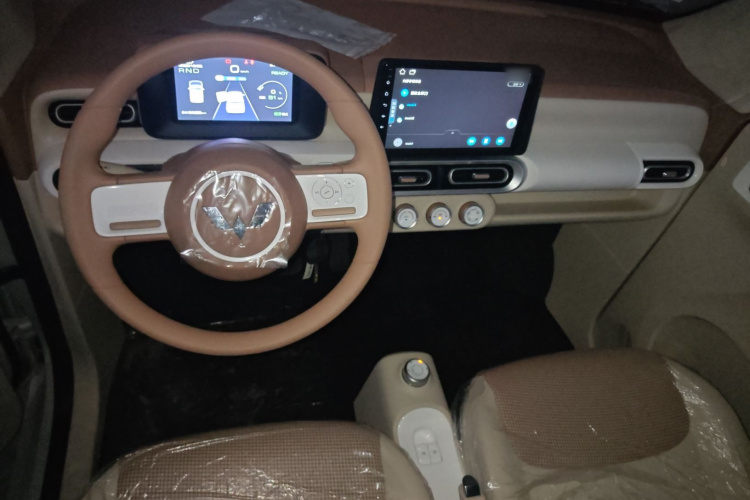 五菱汽车 宏光MINIEV 2024款 第三代 215km 青春版中控内饰7002