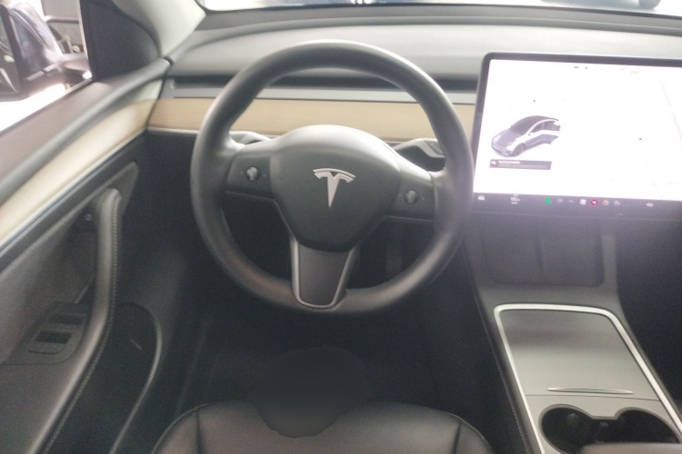 特斯拉 Model Y 2021款 标准续航后驱版局部细节13