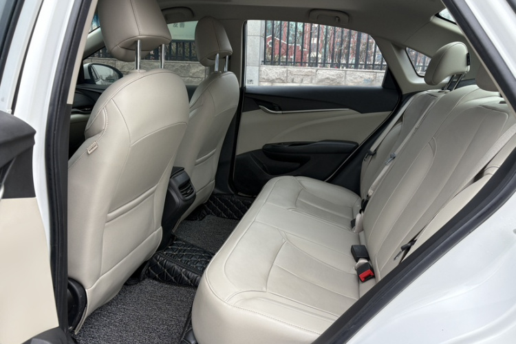 别克 英朗 2018款 15T 双离合精英型 国V中控内饰7003