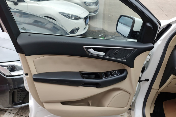 福特 锐界 2018款 EcoBoost 245 两驱精锐型 5座 国V中控内饰7007