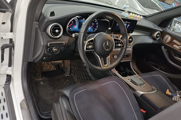 奔驰GLC 2021款 GLC 300 L 4MATIC 豪华型中控内饰12
