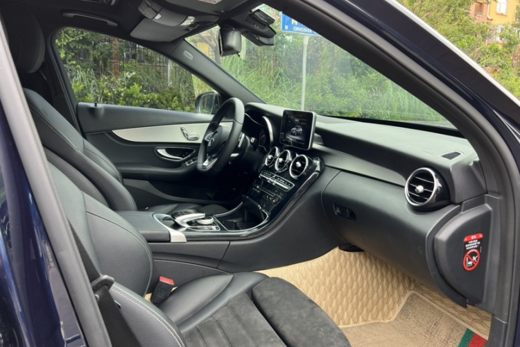 奔驰C级 2018款 C 200 运动版车身外观6008