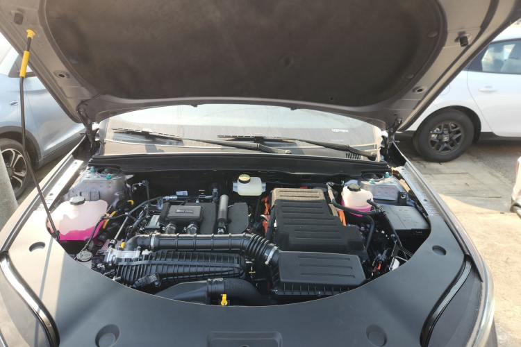 比亚迪 秦PLUS 2025款 DM-i 智驾版 55KM领先型机舱底盘24