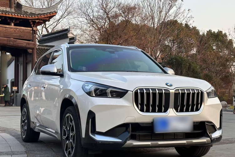 宝马X1 2023款 sDrive25Li X设计套装车身外观6006