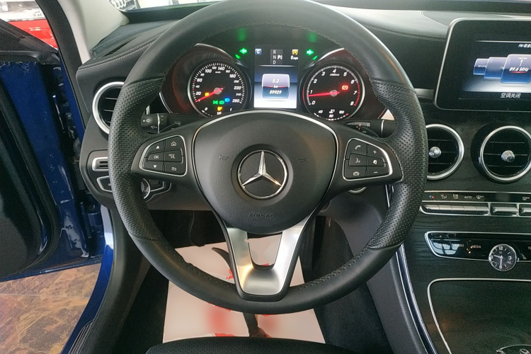 奔驰C级 2016款 C 200 L 运动型局部细节13