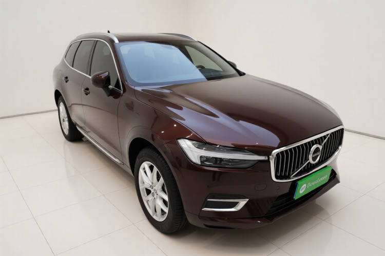 沃尔沃XC60 2021款 T5 四驱智逸豪华版车身外观3