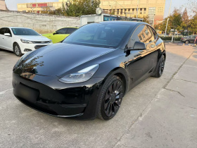 特斯拉 Model Y 2022款 Performance高性能全轮驱动版