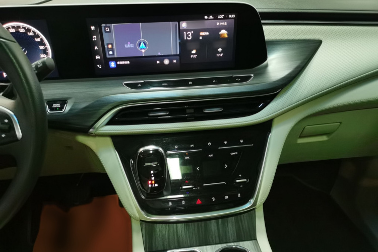 别克GL8 2023款 ES陆尊 舒适型局部细节16