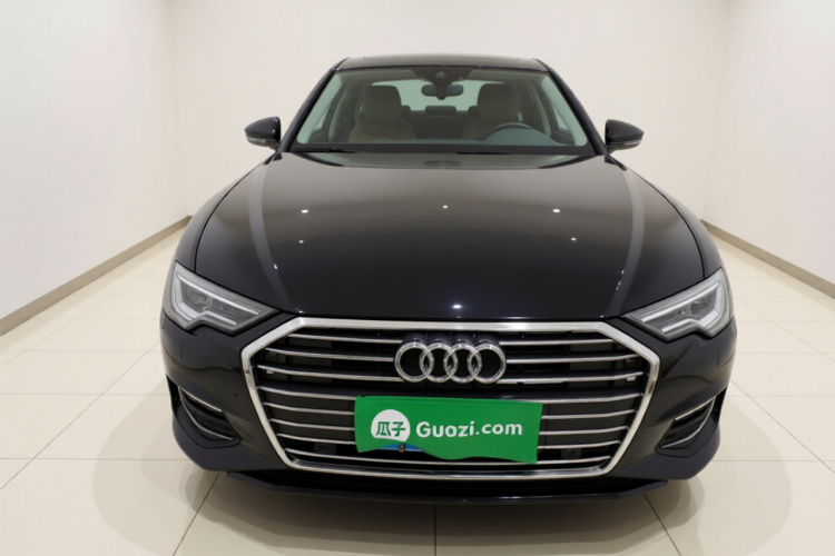 奥迪A6L 2020款 40 TFSI 豪华致雅型车身外观2