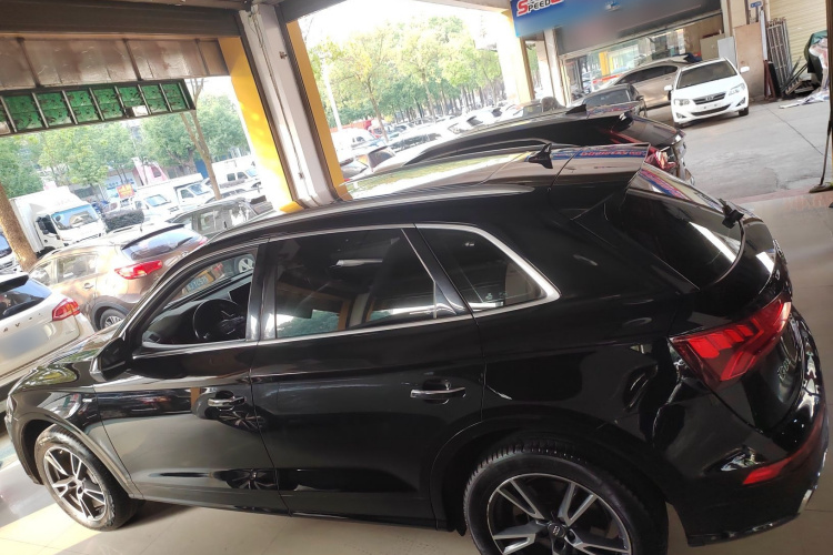 奥迪Q5L 2018款 45 TFSI 尊享时尚型 国V车身外观6003