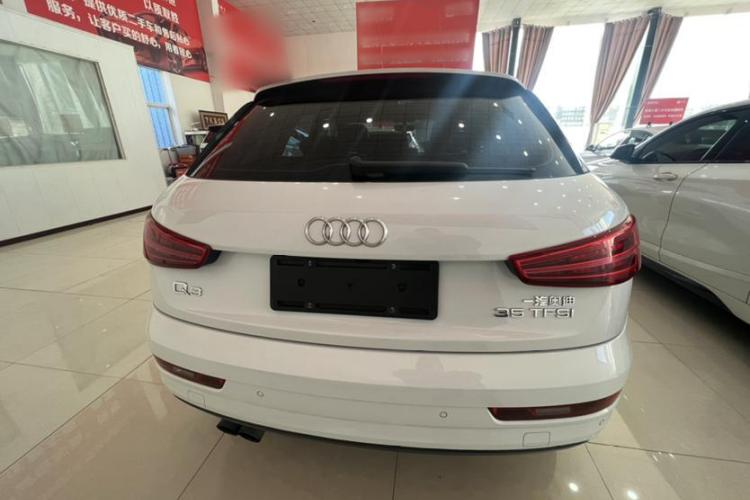 奥迪Q3 2018款 30周年年型 30 TFSI 时尚型车身外观6004