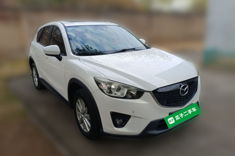 马自达CX-5 2014款 2.0L 自动两驱都市型车身外观3