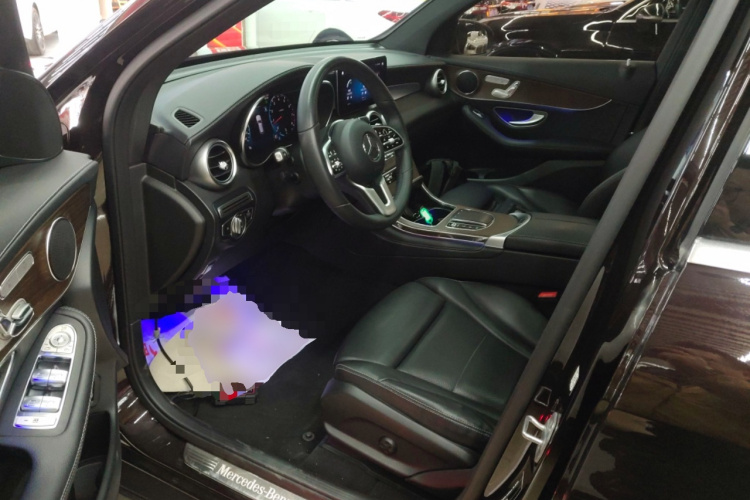 奔驰GLC 2022款 改款 GLC 260 L 4MATIC 豪华型中控内饰20