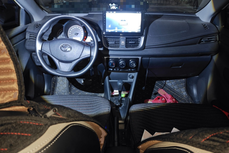 丰田 YARiS L 致炫 2021款 1.5L CVT领先版中控内饰12