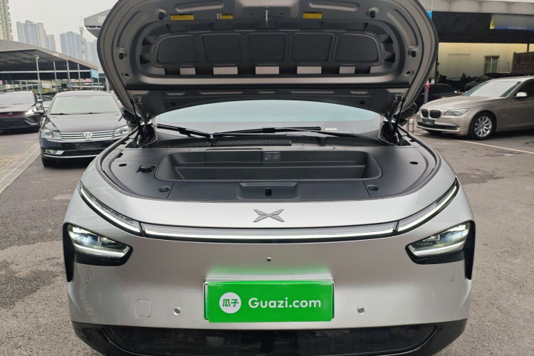 小鹏G7 2025款 702 超长续航 Max机舱底盘24