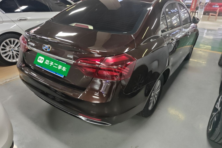 吉利汽车 帝豪 2018款 1.5L 手动豪华型车身外观7