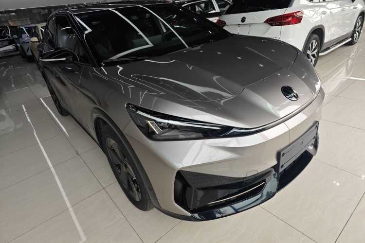 大众 ID.UNYX 与众 2025款 Pure车身外观3