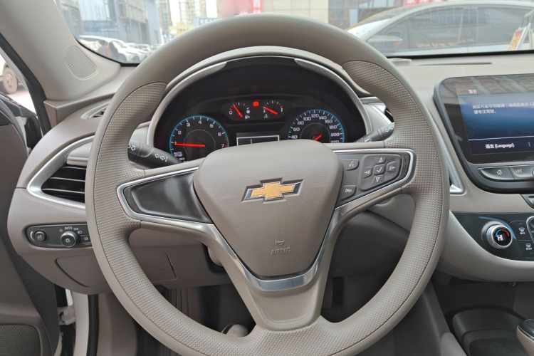 雪佛兰 迈锐宝XL 2019款 535T CVT锐行版中控内饰13