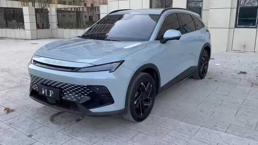 北京汽车 魔方 2023款 1.5T DCT黄金版实拍1