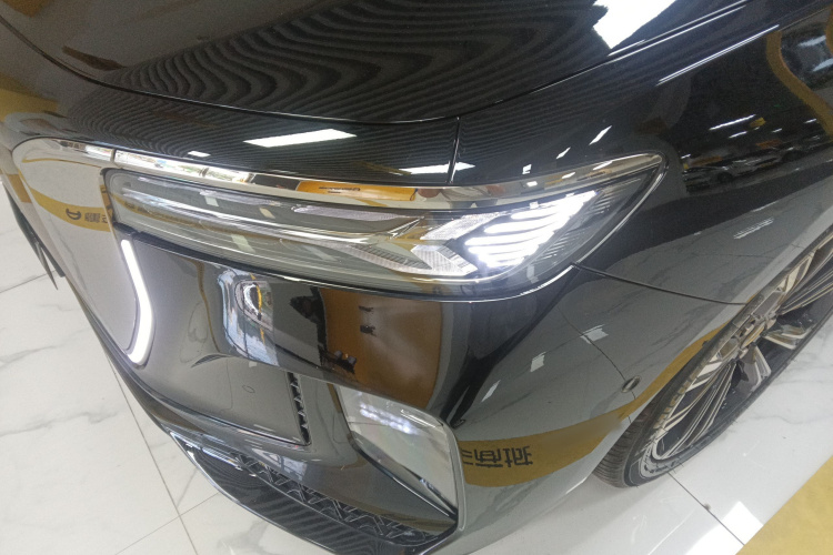 红旗H9 2024款 2.0T 旗畅 私享风尚版局部细节36