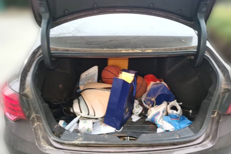 广汽传祺 传祺GA6 2015款 1.8T DCT舒适型中控内饰23