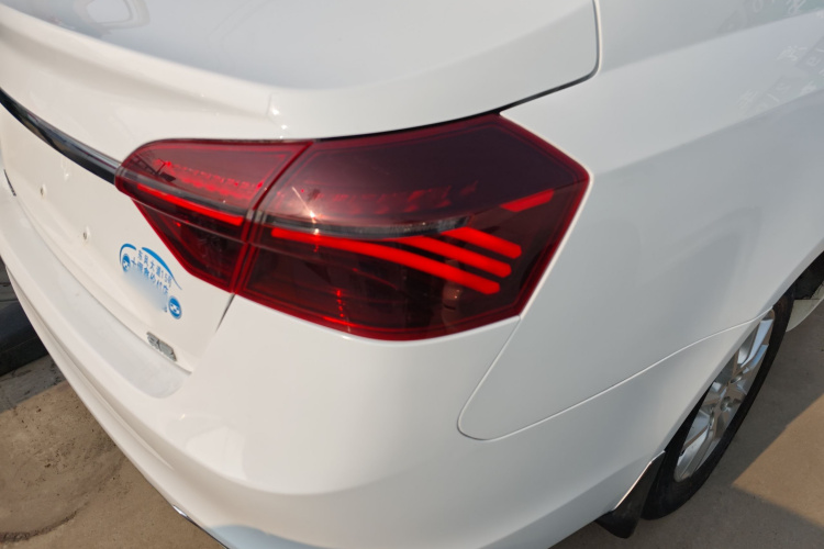 吉利汽车 帝豪 2020款 1.5L CVT舒适型车身外观6006