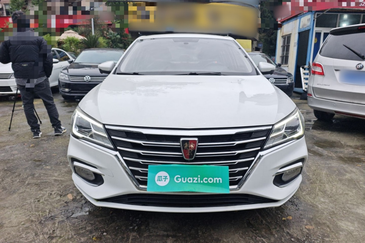 荣威i5 2020款 1.5L 自动4G互联领豪旗舰版车身外观2