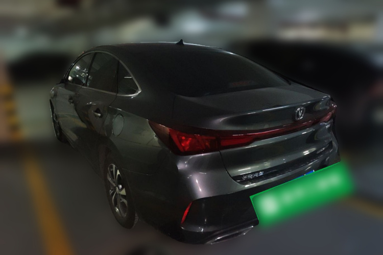 长安 逸动 2022款 PLUS 蓝鲸NE 1.4T GDI DCT尊贵版车身外观5