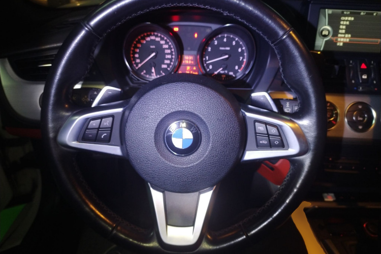 宝马Z4 2012款 sDrive20i领先型中控内饰13