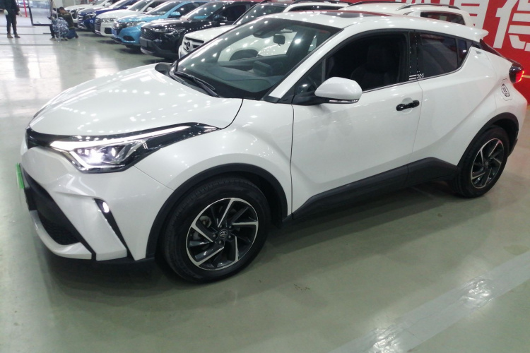 丰田C-HR 2021款 2.0L 豪华版车身外观6003