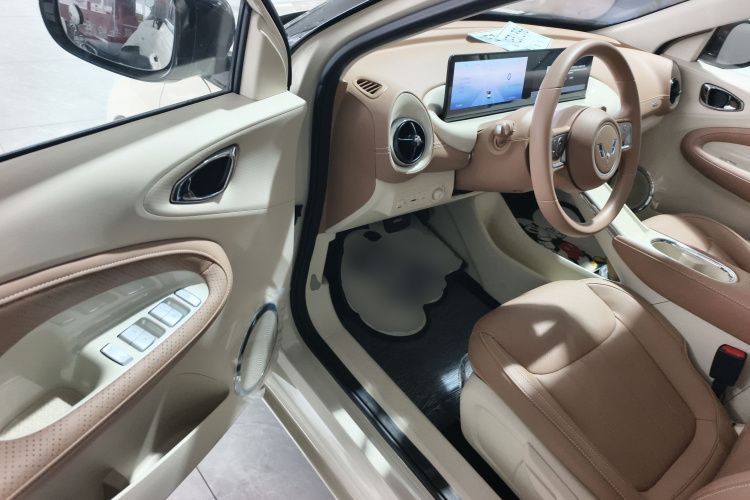 五菱汽车 五菱缤果 2025款 333km 灵犀互联款中控内饰20