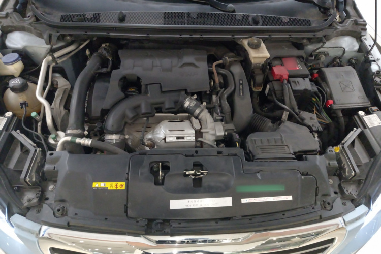 标致308S 2015款 1.6T 自动睿驰版局部细节24