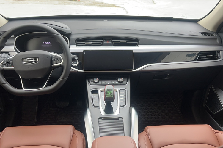 吉利汽车 博越 2021款 1.8TD DCT两驱亚运版中控内饰7003