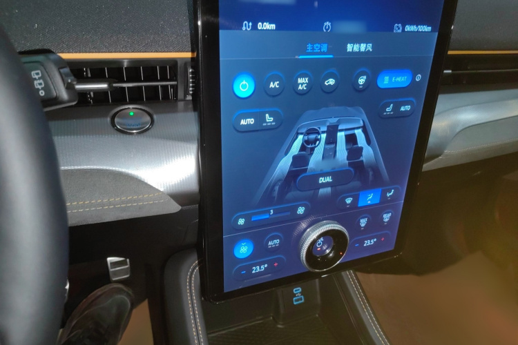 福特电马 2024款 GT风暴版局部细节16