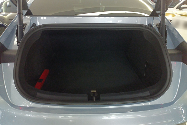 蔚来ET5 2024款 75kWh机舱底盘23