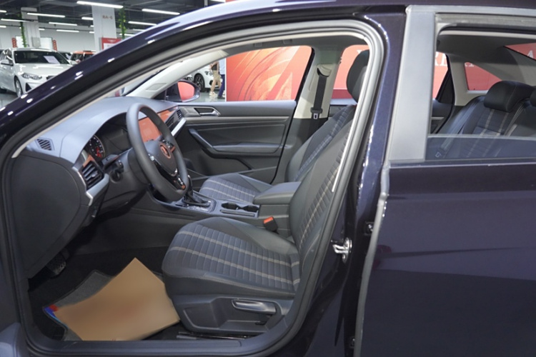 大众 朗逸 2021款 280TSI DSG舒适版中控内饰7008