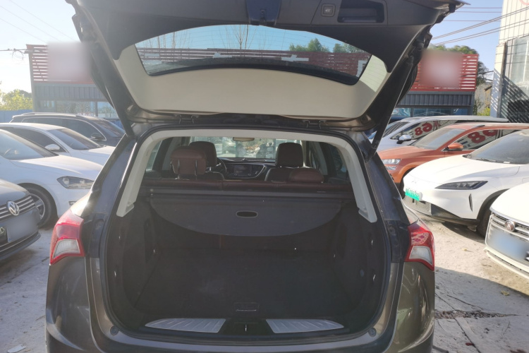 别克 昂科威 2018款 20T 两驱豪华型局部细节23