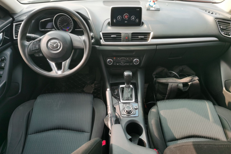 马自达3 昂克赛拉 2016款 三厢 1.5L 自动豪华型中控内饰7002