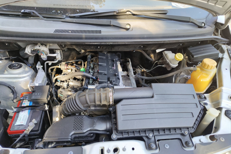 五菱汽车 五菱荣光V 2016款 1.5L标准型局部细节24