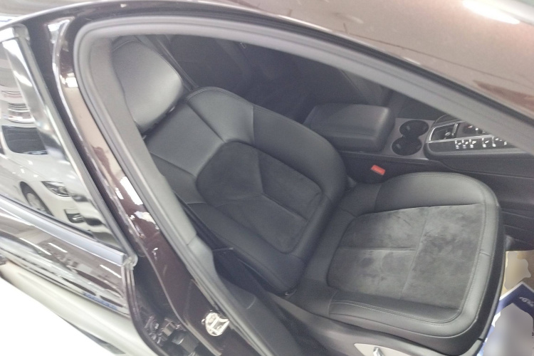 保时捷 2017款  Macan 2.0T中控内饰41