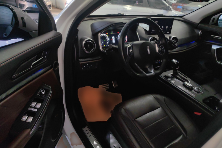 魏牌 VV5 2017款 2.0T 旗舰型中控内饰20