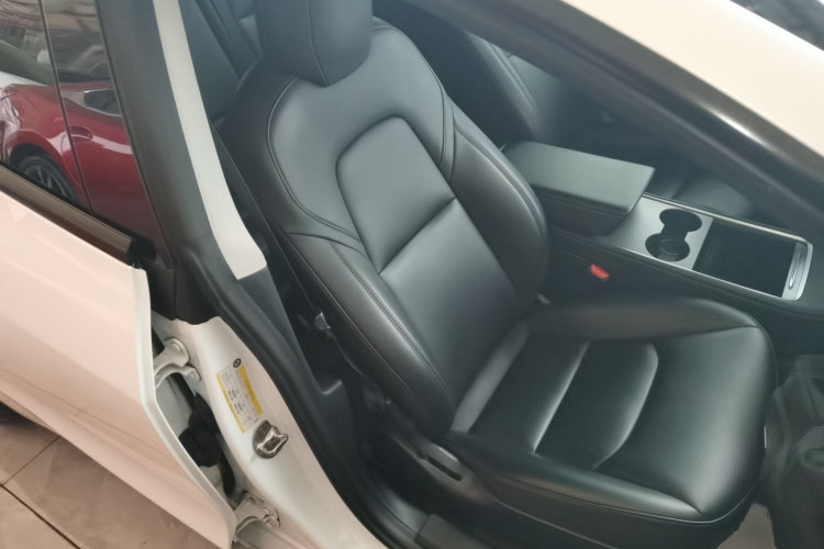 特斯拉 Model 3 2021款 改款 标准续航后驱升级版 3D1局部细节41